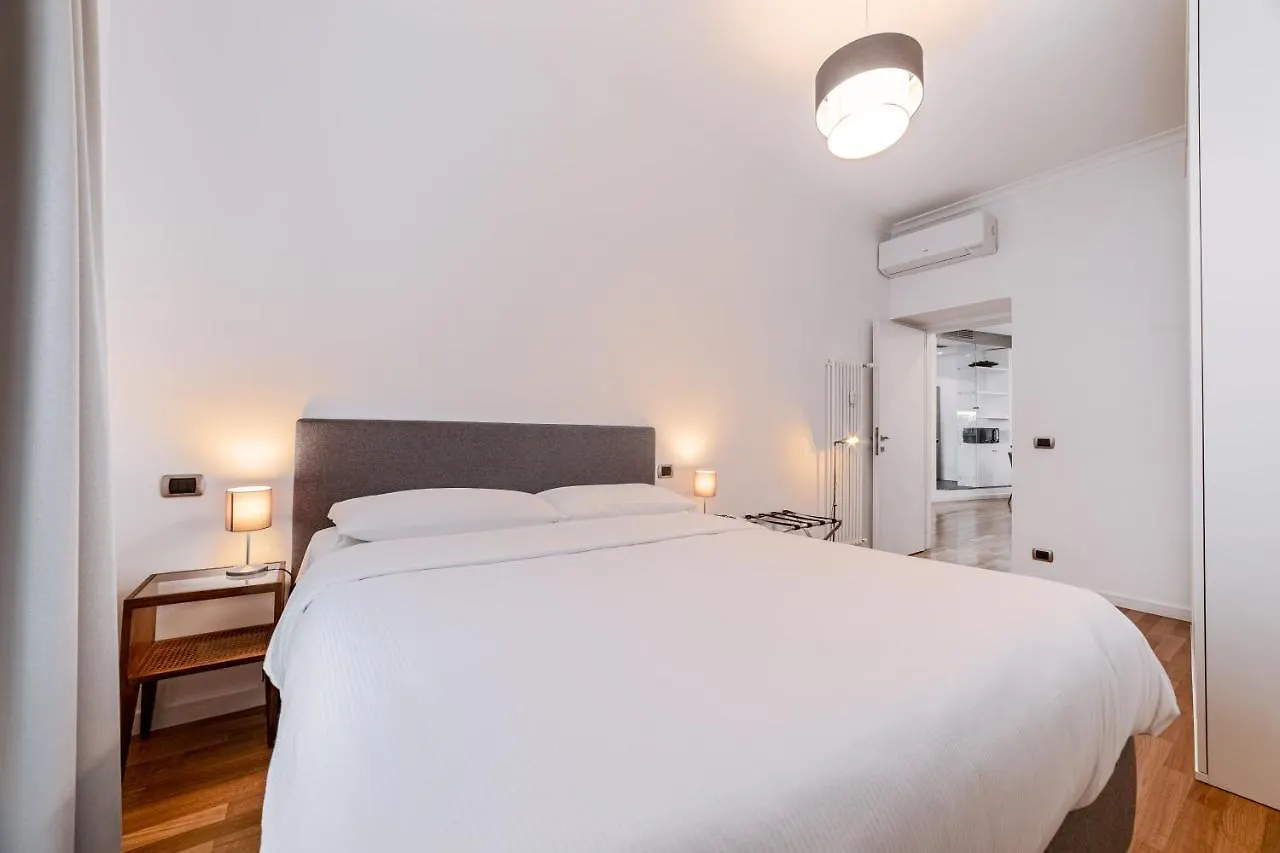 Ferienwohnung Saint Peter House Station Deluxe Rom