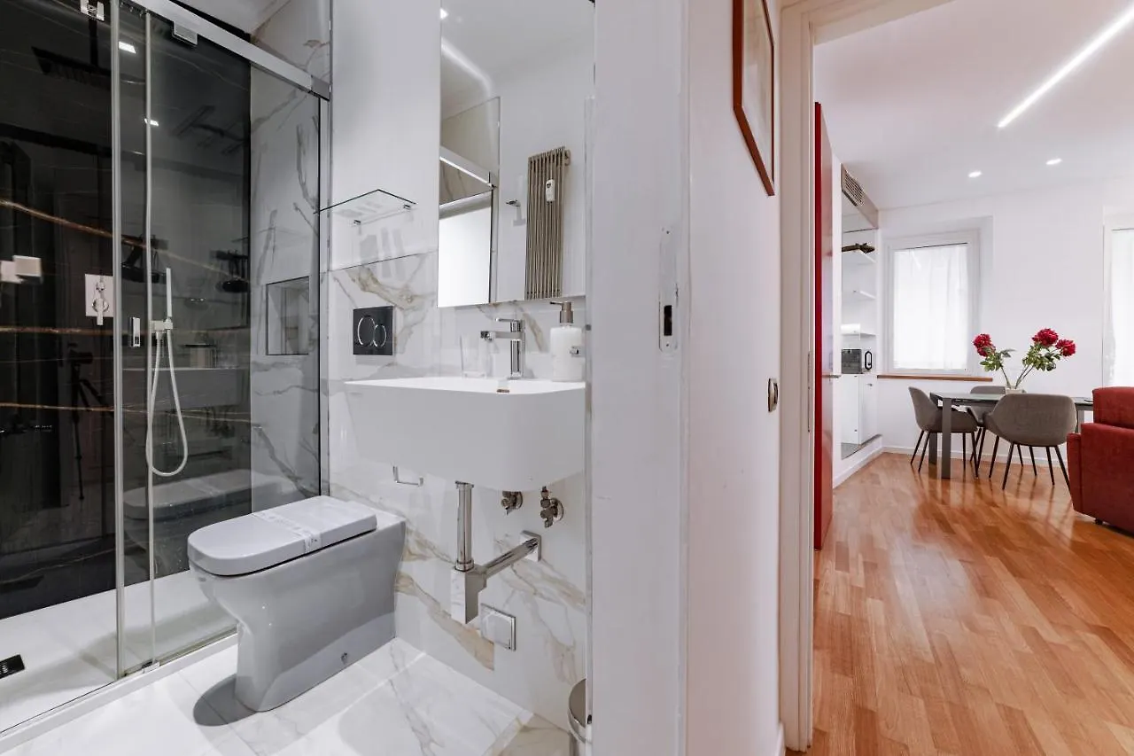 Saint Peter House Station Deluxe Apartment Rome 0*,  Italy
